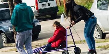 Alumnos de Diseño Industrial de la Universidad de Villa María que cursan en San Francisco fabricaron estos \