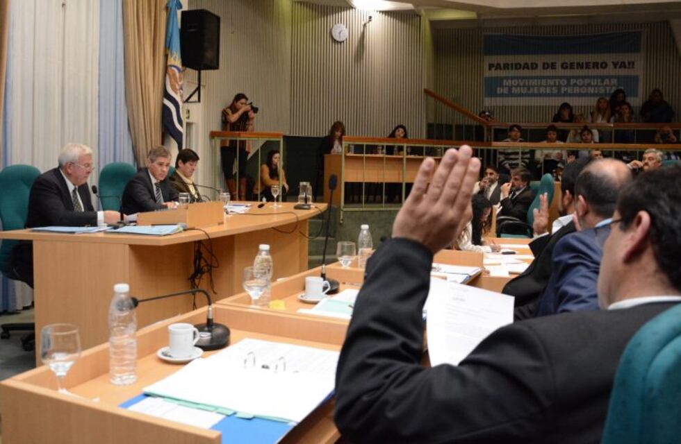 Aprueban creación del Registro Único de Personas Violentas