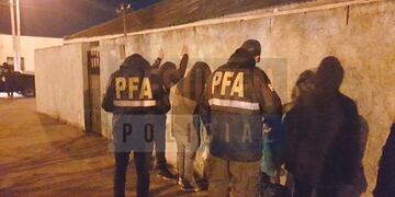 Demoraron a cuatro jóvenes que iban a bordo del rodado