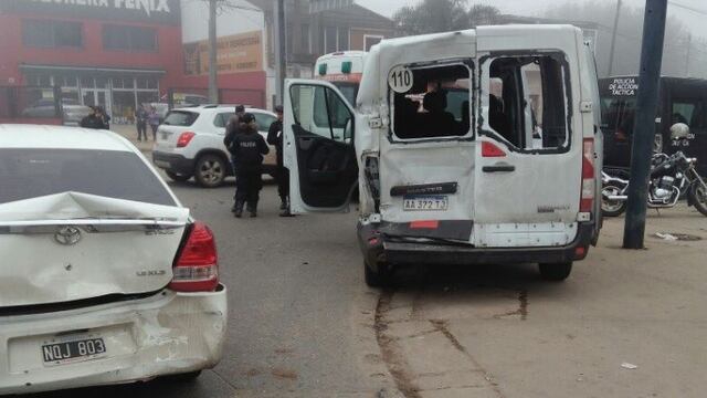 El choque en cadena ocurriu00f3 en la colectora de Circunvalaciu00f3n, esquina Juan Josu00e9 Paso.