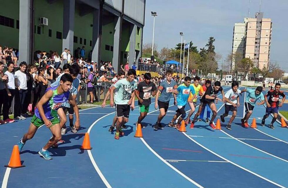 Los atletas fueguinos lograron podio y nuevo record en el Campeonato Nacional U18