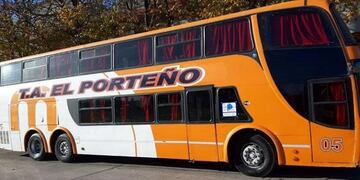 Colectivo de la firma El Porteño\u002E (Facebook)