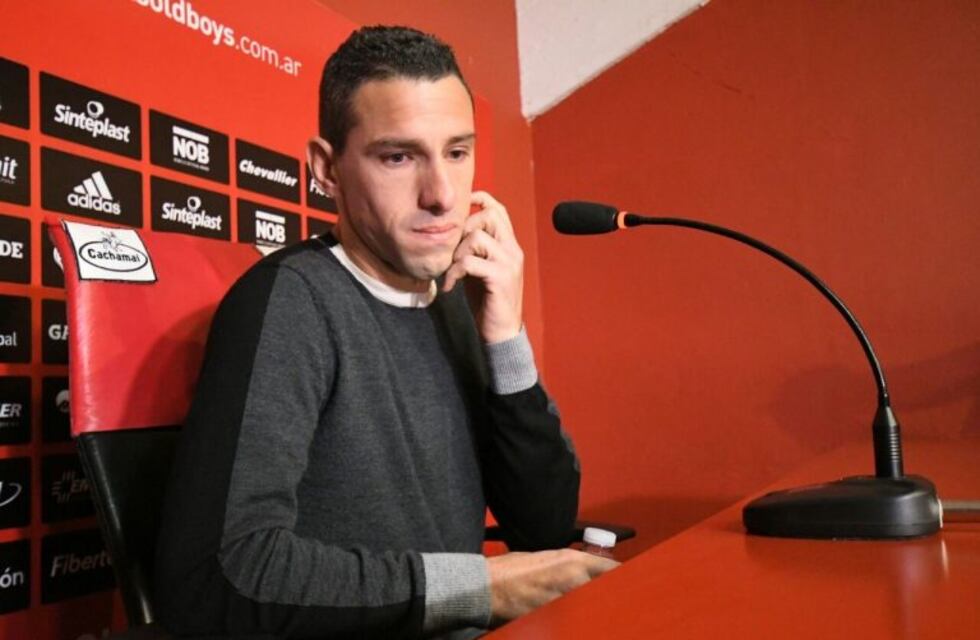 Maxi Rodríguez entre lágrimas: "No seguiré en Newell's"
