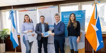 Declararon de interés estratégico a “Antártida. Una mirada argentina desde la perspectiva fueguina”