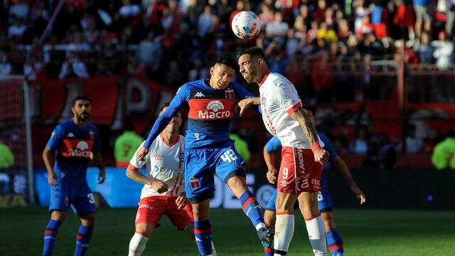 Gabriel Ávalos anotó el empate 1 a 1 de Argentinos ante Tigre.