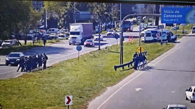 Aseguran que el corte que se realiza en el acceso a Mar del Plata representa una violación del Código Penal y de la Constitución Nacional.