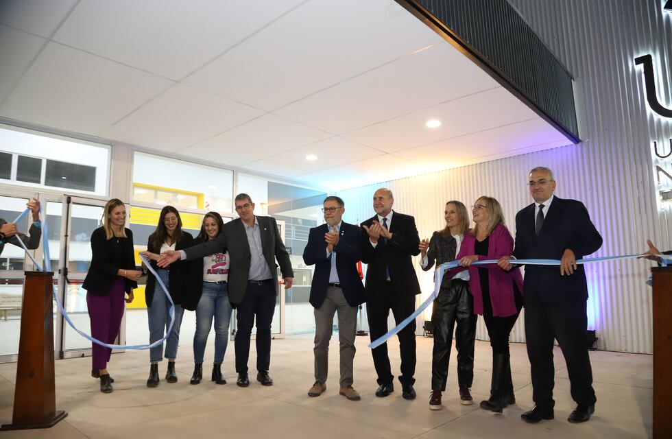 La Universidad Nacional de Rafaela inauguró su nuevo edificio