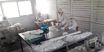 Presos de cárceles bonaerenses fabricaron 19\u002E000 barbijos (Foto: SPB)