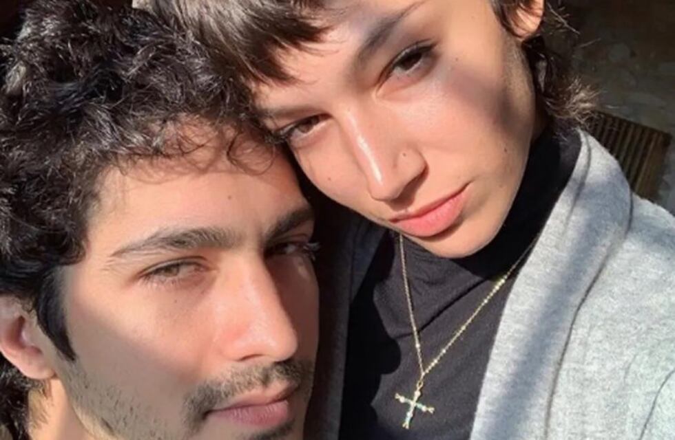 Úrsula Corberó publicó una foto artística del Chino Darín y estallaron las redes