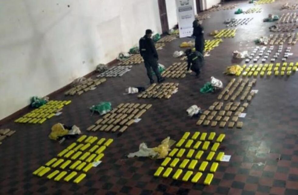 El Alcázar: Gendarmería incautó más de 700 kilos de marihuana