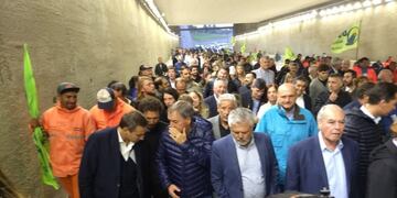 Schiaretti en la inauguración del nuevo tramo de la avenida Circunvalación por el túnel Rubén Américo Martí\u002E