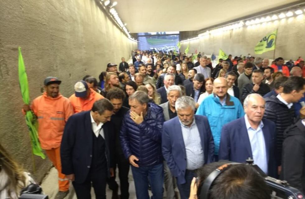 Schiaretti y Mestre juntos, en la inauguración de un tramo de Circunvalación