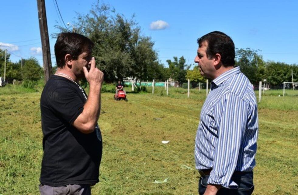 Desmalezaron las canchas de River y San Lorenzo en Bº Córdoba