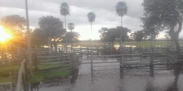 Las inundaciones en el Bañado han dejado aislados pueblos enteros