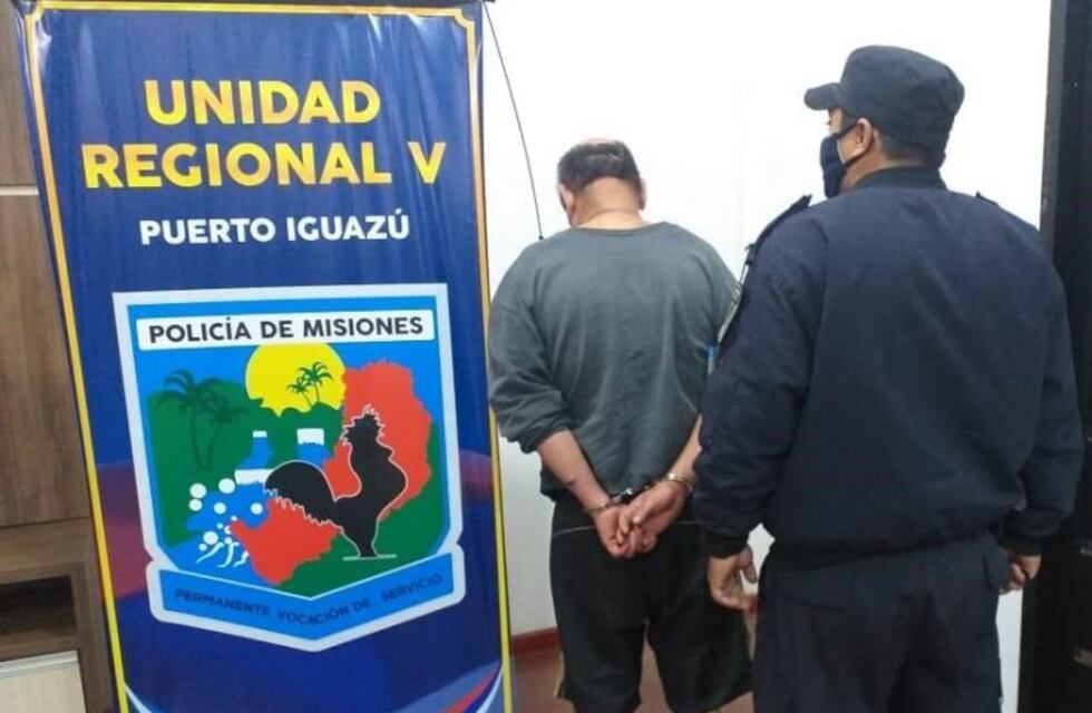 Intentó agredir con un cuchillo a sus familiares y terminó detenido