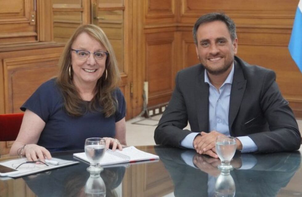 La Gobernadora estuvo con el Ministro de Ambiente y Desarrollo Sostenible