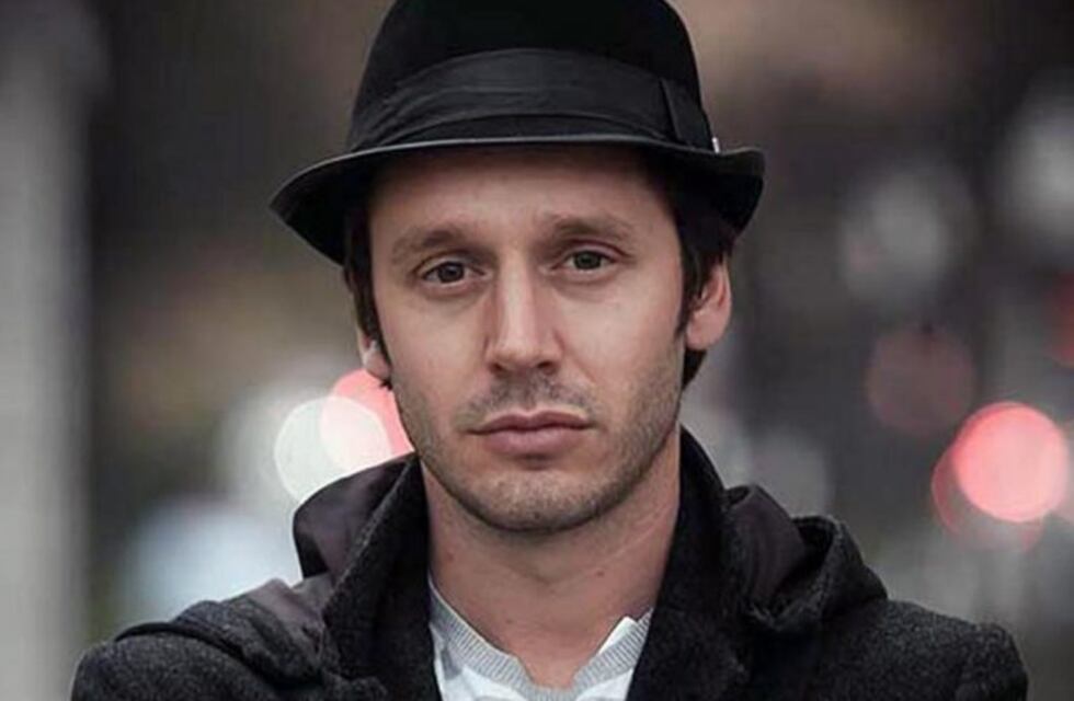 Las primeras fotos de Benjamín Vicuña en "Vis a Vis"