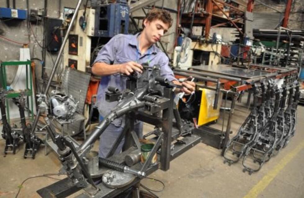 La actividad industrial en Santa Fe se contrajo 3,1 por ciento en abril