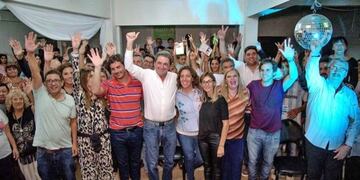 Vidal estuvo con su gente e hizo hincapié en la redistribución de ganancias del gas y el petróleo\u002E