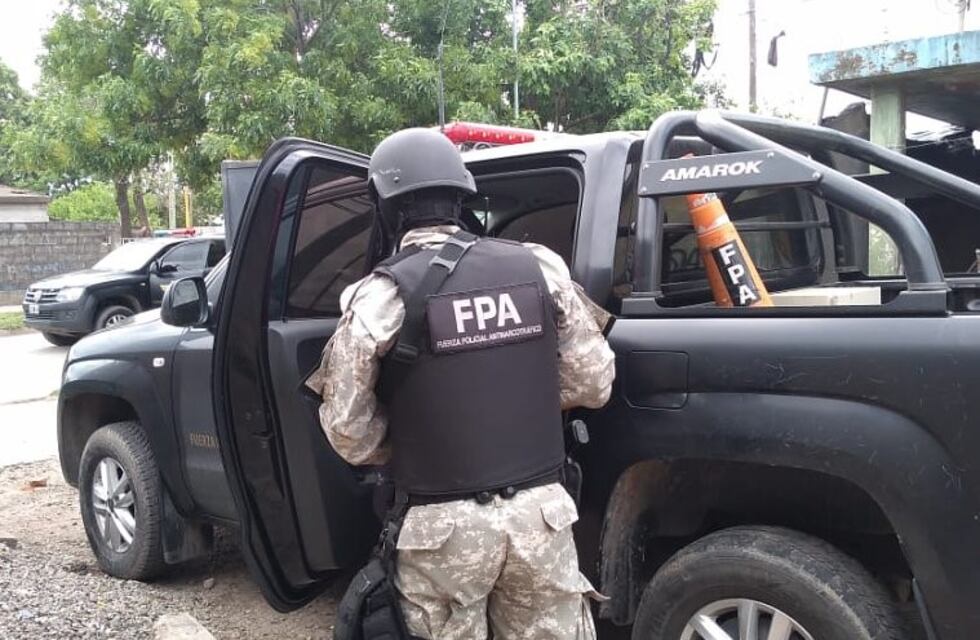 Detienen a un joven por comercializar drogas