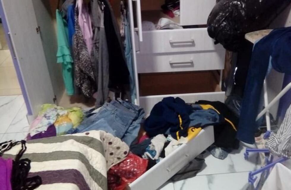 Aprovecharon que la familia estaba en un velorio y entraron a robar a la casa