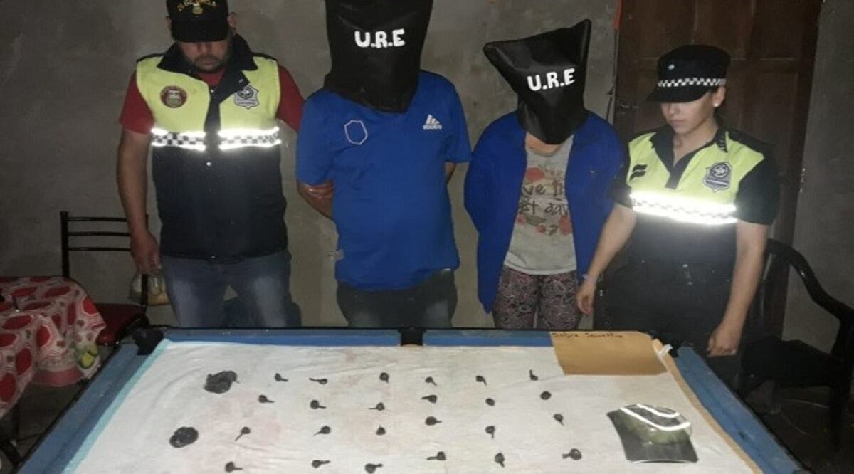 Efectivos policiales de la Banda del Río Salí secuestran drogas, motopartes y dinero (Foto: Ministerio Publico Fiscal)\u002E