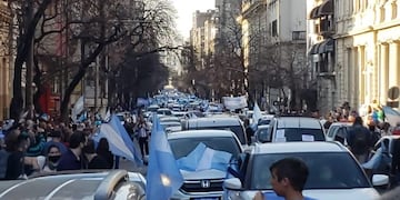 Comenzó el banderazo en Córdoba\u002E