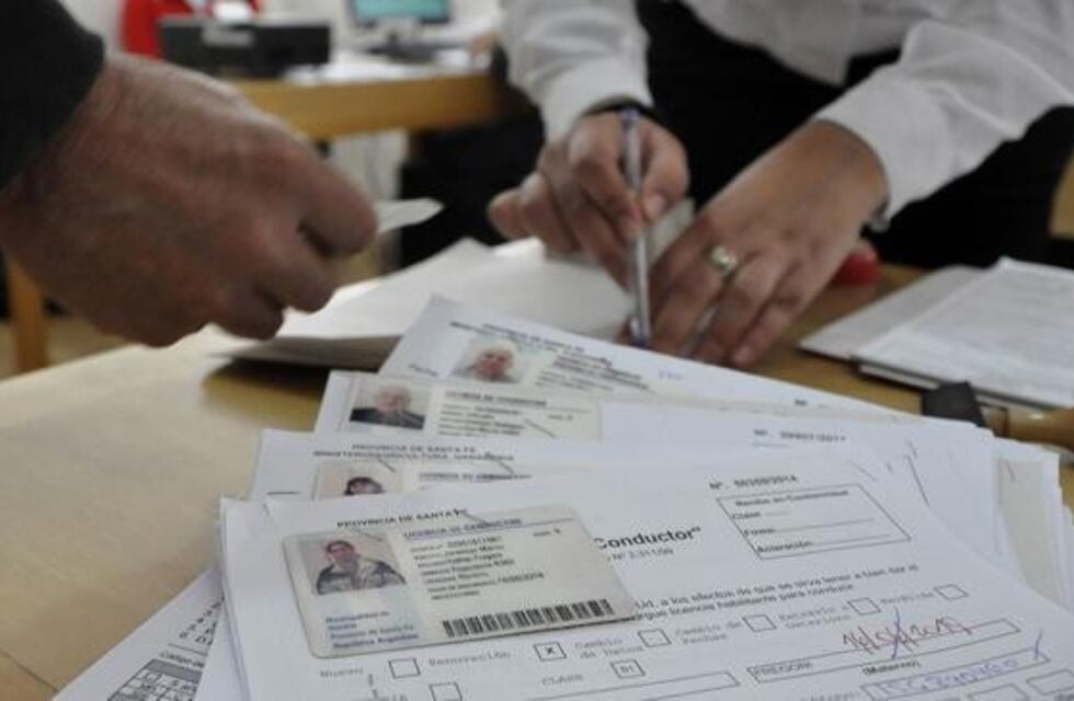 Denuncian negligencias en los trámites para adquirir la licencia de conducir en Ushuaia