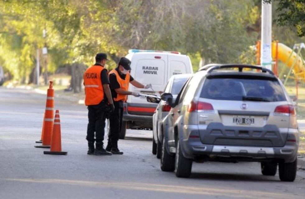 Bahía Blanca: detuvieron a 75 por violar la cuarentena, una de las cifras más bajas