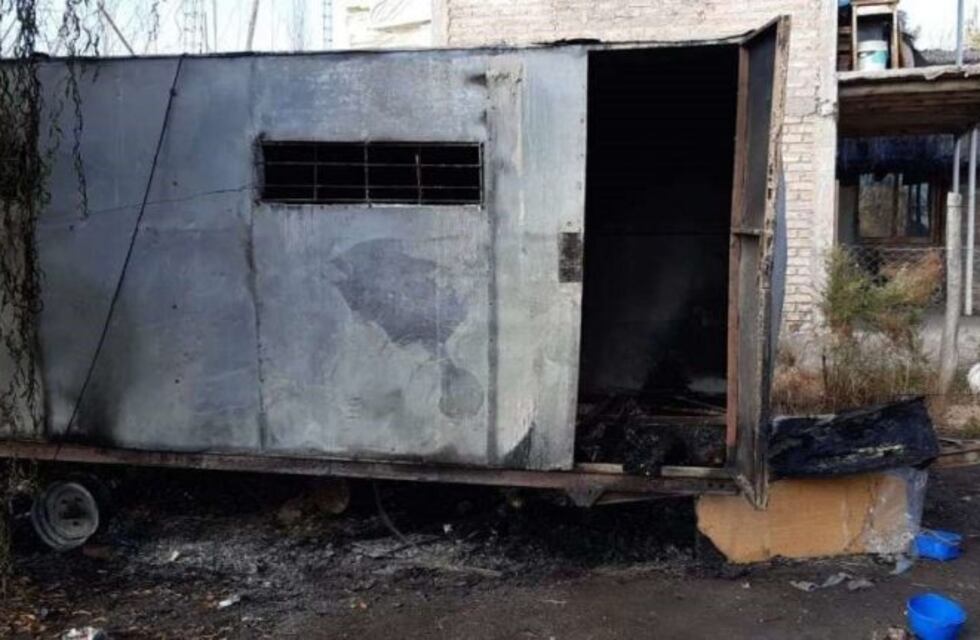 Un sereno murió calcinado en una casilla