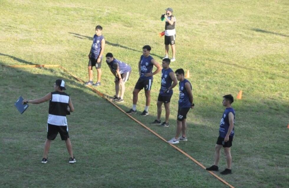 Atlético Posadas comenzó su preparación para el Regional Amateur