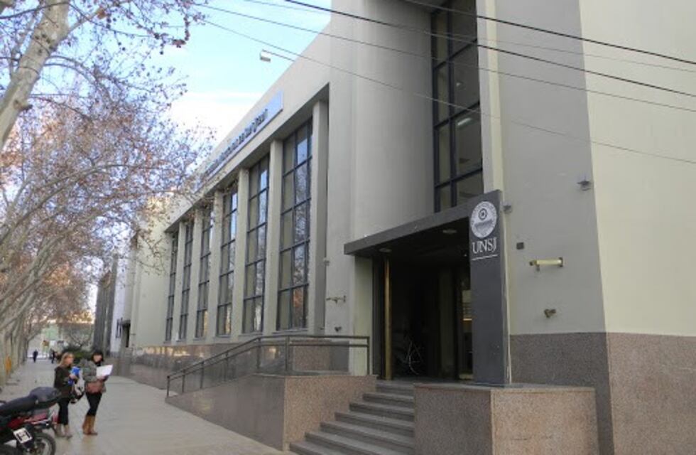 La universidad definió que no habrá clases presenciales en el segundo semestre