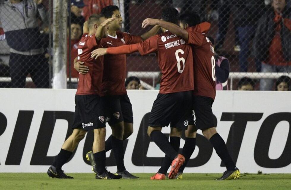 La dirigencia de Independiente le pagó a los futbolistas y se terminó el conflicto