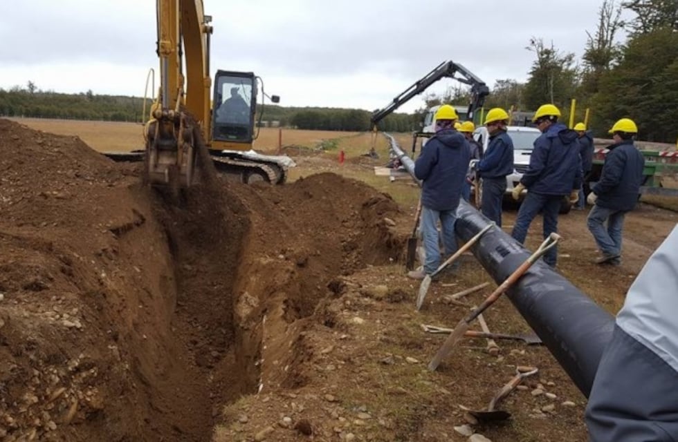 Camuzzi: Confirma importante avance en las obras del Gasoducto Barker-Necochea