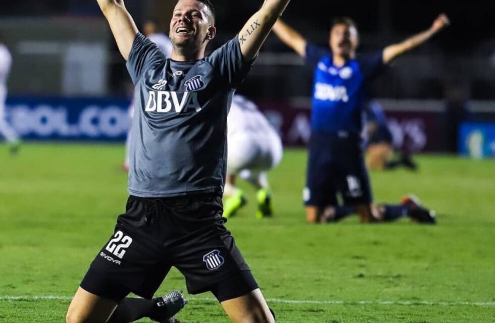 El arquero que interesa en Talleres ante el posible pase de Herrera