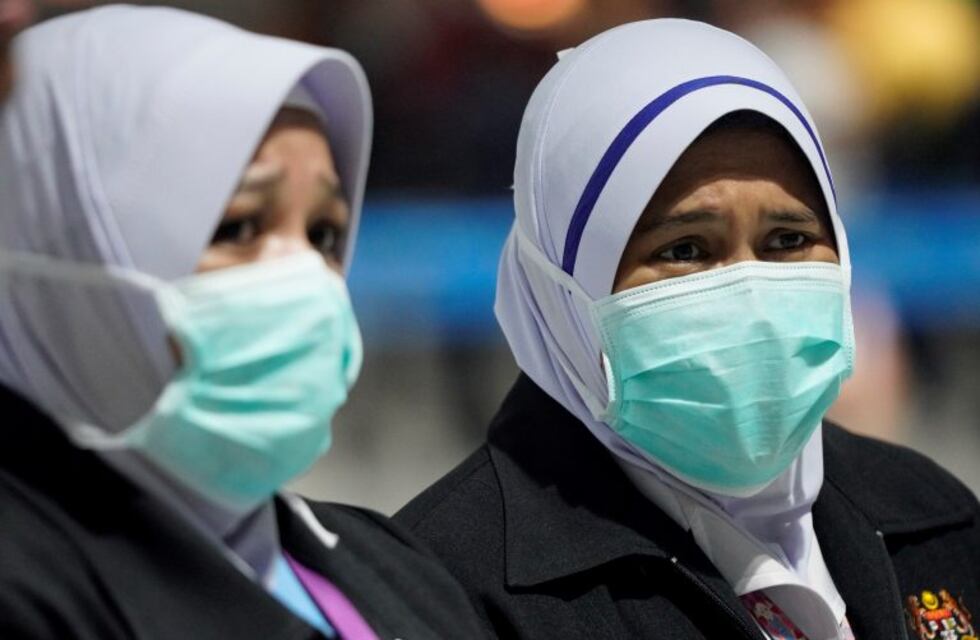 Elevan a 17 los muertos por coronavirus, la neumonía que se contagia entre humanos