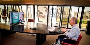 Schiaretti\u002E Obras de gas\u002E