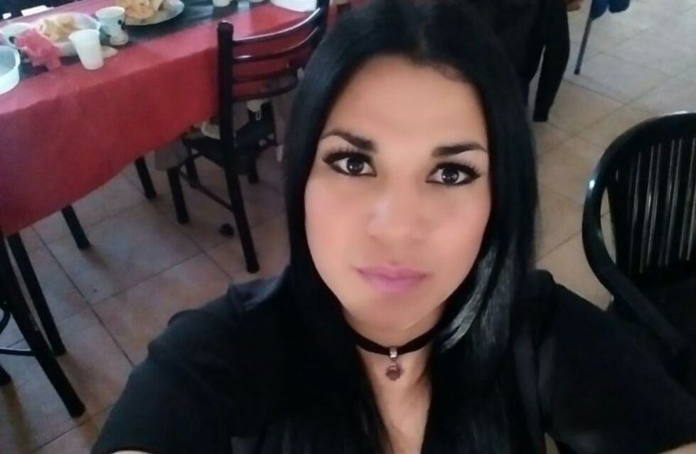 Pía Vega es la primera candidata trans a reina de la Vendimia 2020