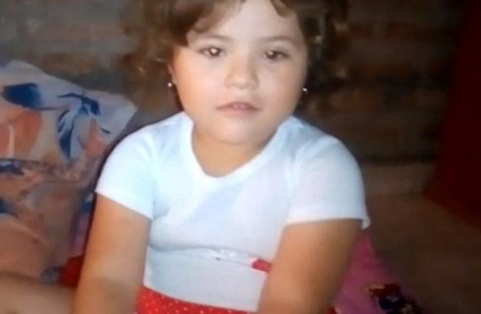 Cambió la versión del Padre Nuestro y el video se hizo viral: "No, yo quiero facturas"