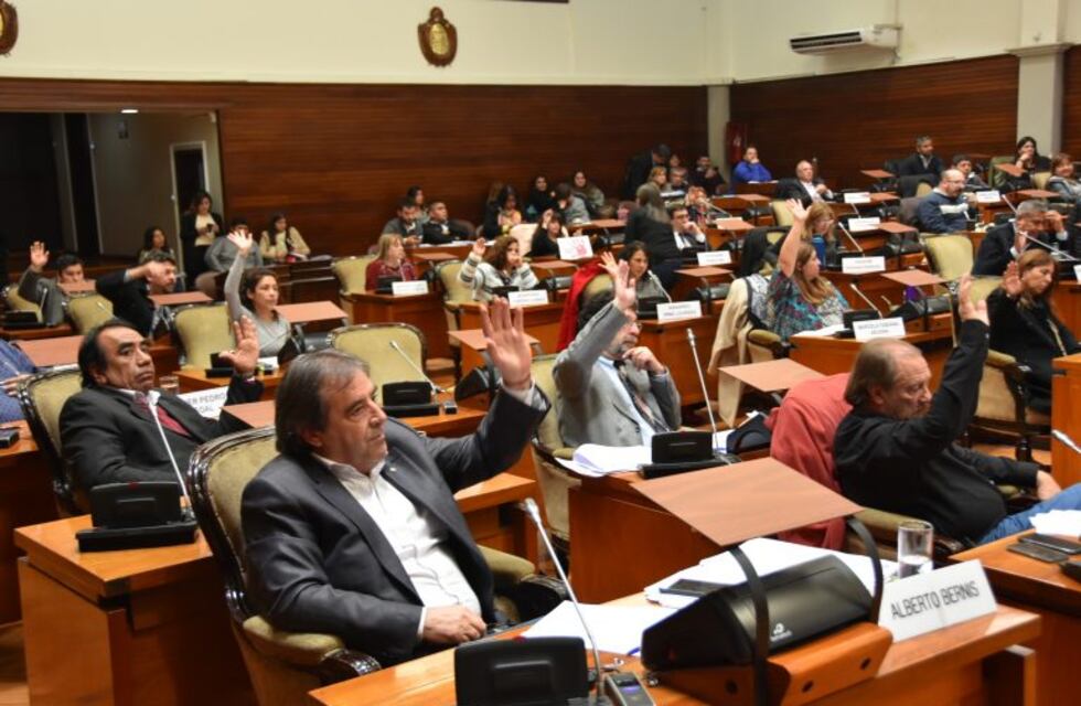 Diputados de la oposición critican la ley 6.139 del Fondo Unificado