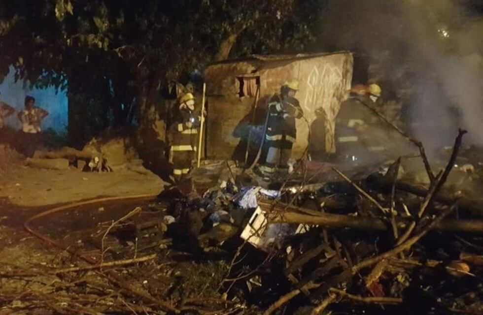 Incendio en Yerba Buena ocasionado por un basural
