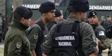 Pablo Berardo, Gustavo Benedetti, Diego Rodriguez y Milton Ullua autoridades policiales y municipales de Arroyito