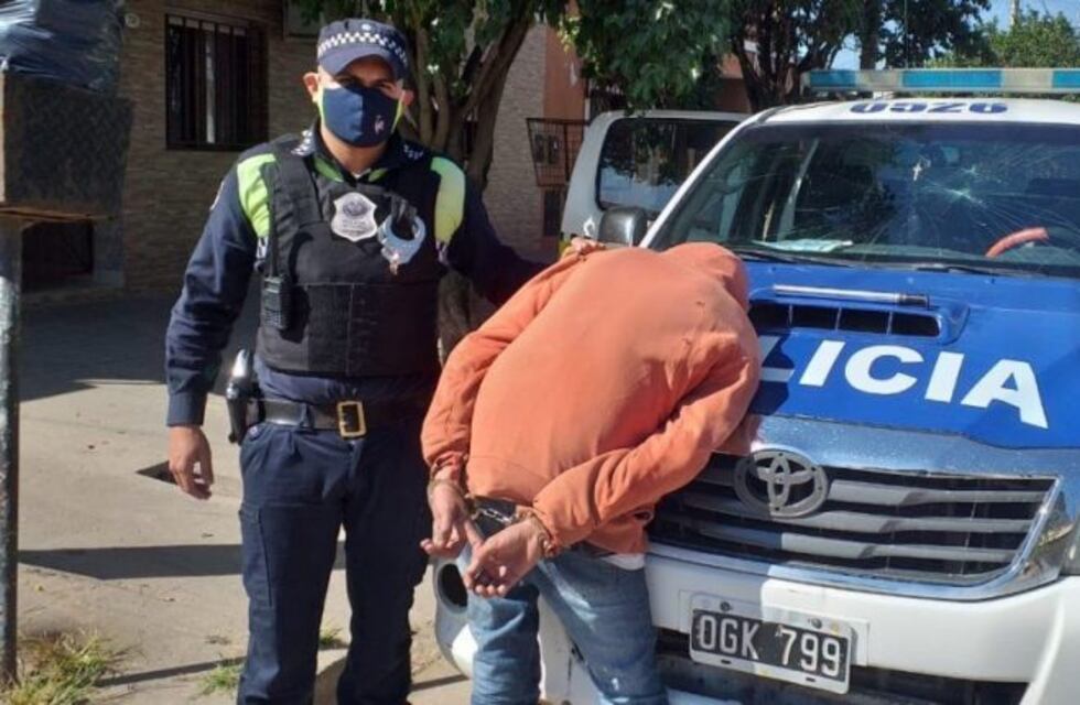 Banda del Río Salí: un joven de 24 años fue aprehendido por robar una moto a punta de cuchillo