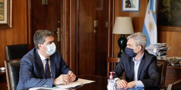 Meoni y Capitanich proyectaron la renovación de terminales de ómnibus de larga distancia