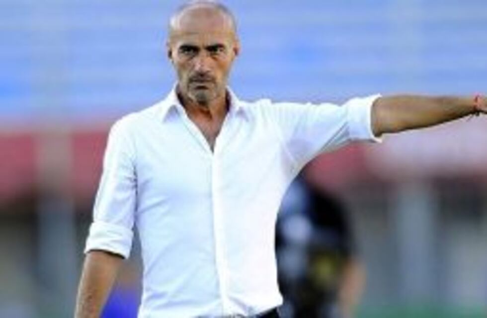 Central busca cerrar a Paolo Montero