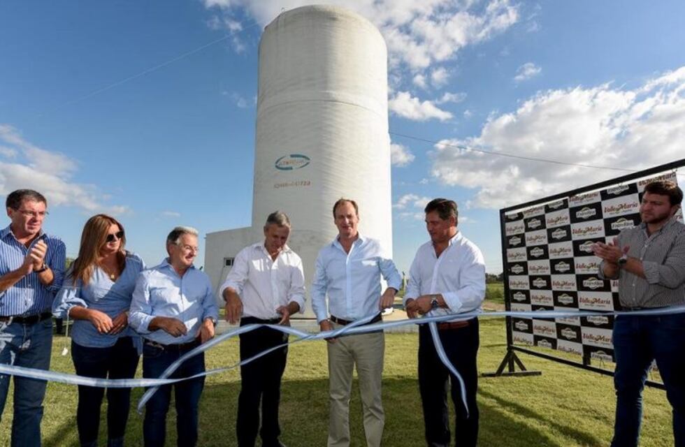 El Gobernador Gustavo Bordet inauguró una nueva planta de agua potable