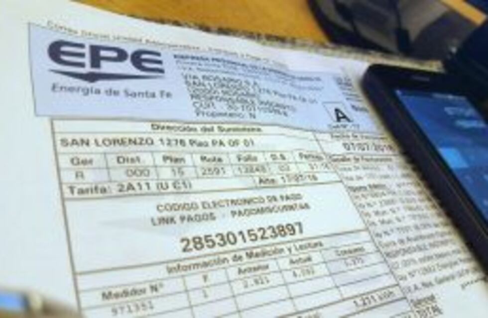 Un usuario residencial de la EPE pagará en promedio 35 pesos más tras el aumento del costo mayorista de la energía