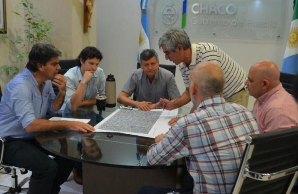 Provincia y Municipio firmaron un convenio para pavimentar 18 cuadras en Resistencia