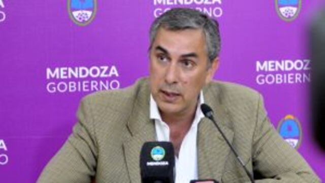 Enrique Vaquiu00e9, Ministerio de Economu00eda, Infraestructura y Energu00eda de Mendoza confirmu00f3 el Foro para mau00f1ana.