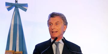 BS01\u002E BUENOS AIRES (ARGENTINA), 28/01/2019\u002E- El presidente argentino, Mauricio Macri, habla durante la conmemoración del Día del Holocausto este lunes en Buenos Aires (Argentina)\u002E El Gobierno argentino, junto a entidades de la colectividad judía en el país suramericano y sobrevivientes de la Shoá, conmemoró este lunes el Día del Holocausto con un llamado a sostener la memoria sobre los horrores del nazismo para evitar que se repitan\u002E En el acto por el Día Internacional en Memoria de las Víctimas del Holocausto, realizado en la sede de la Cancillería argentina, Macri señaló que los crímenes cometidos en los campos de exterminio nazi no solo marcan \